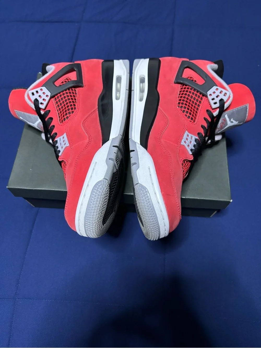 Jordan 4 Retro Toro Bravo 2026 Size 12